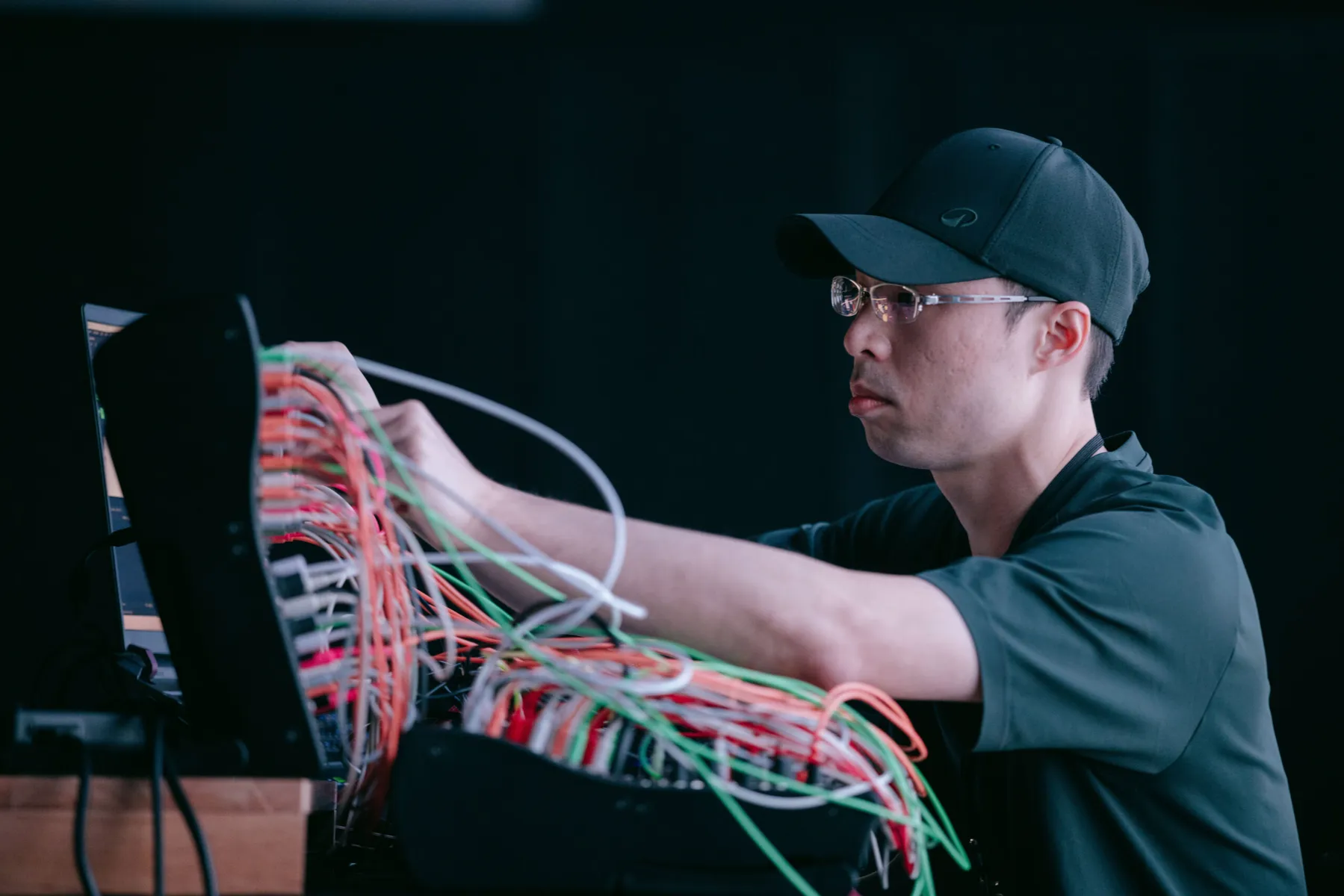 FEST003 Live A/V – 09