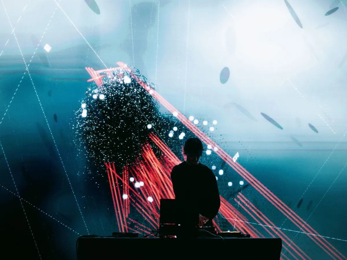 FEST003 Live A/V – 01