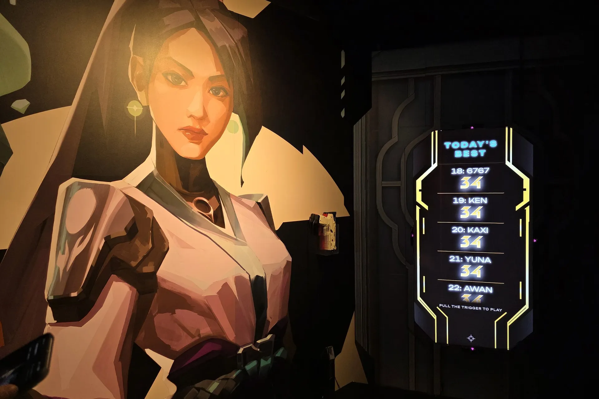 The game screen showing the Today's Best leaderboard